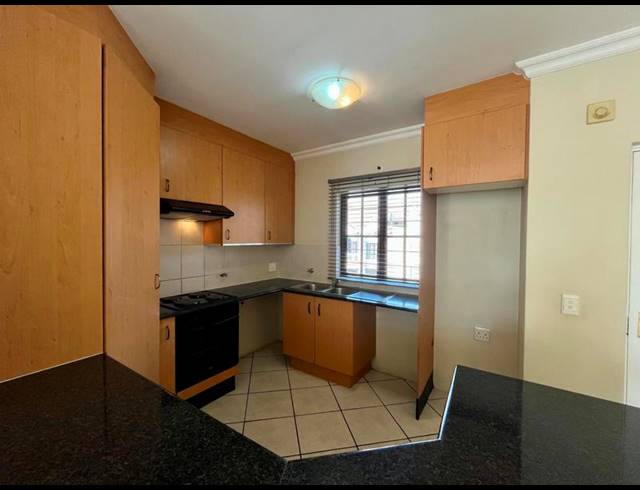 2 BEDROOM APARTMENT FOR SALE IN RIVONIA